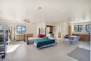708 E Mule Deer Rd, Central, UT 84722 - Photo 35