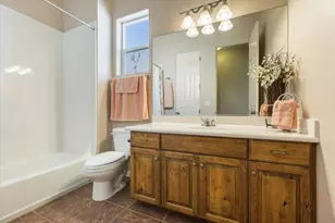 1019 W Shadow Ridge Dr, Washington, UT 84780 - Photo 23