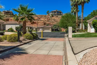 1019 W Shadow Ridge Dr, Washington, UT 84780 - Photo 5