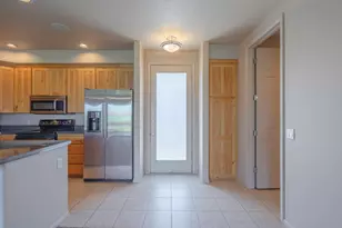 225 N Country Ln, Saint George, UT 84770 - Photo 5