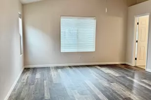 39 N Valley View Dr, Saint George, UT 84770 - Photo 11