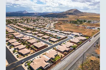 331 N 2780 W, Hurricane, UT 84737 - Photo 43