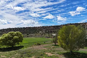 410 E Francisco Ln, Tropic, UT 84776 - Photo 5
