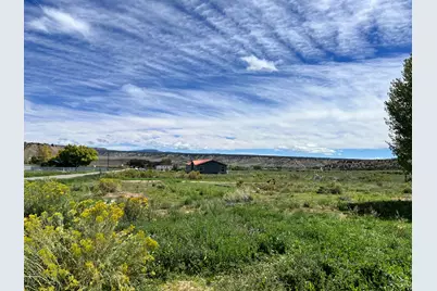 410 E Francisco Ln, Tropic, UT 84776 - Photo 9