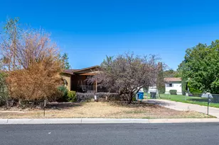 642 N 120 E, Hurricane, UT 84737 - Photo 1