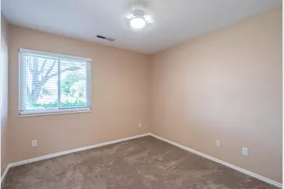1055 E 900 S #29, Saint George, UT 84790 - Photo 15