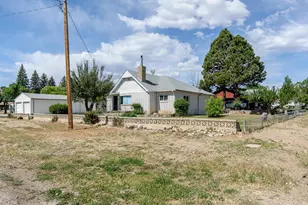 81 N 200 W, Tropic, UT 84776 - Photo 27