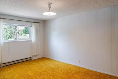 81 N 200 W, Tropic, UT 84776 - Photo 13