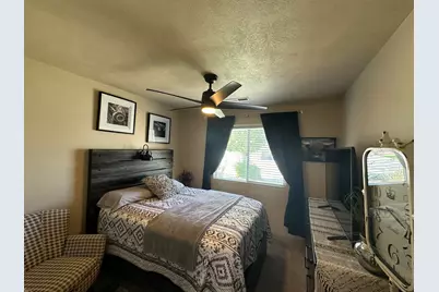 2691 W 410 N, Hurricane, UT 84737 - Photo 7
