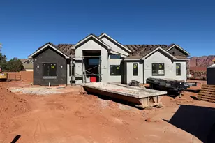77 N 640 W, Ivins, UT 84738 - Photo 1