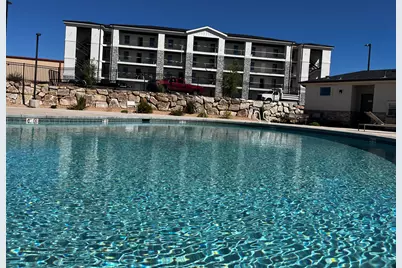 290 N Lone Rock #302, Hurricane, UT 84737 - Photo 3