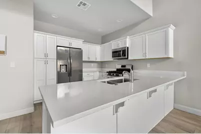 174 N 100 W #12, Hurricane, UT 84737 - Photo 5