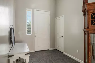 279 E Memory Ln, Washington, UT 84780 - Photo 3
