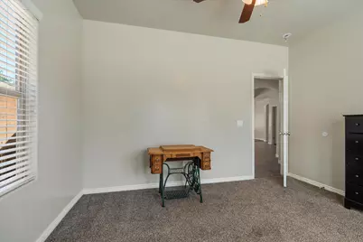 279 E Memory Ln, Washington, UT 84780 - Photo 15