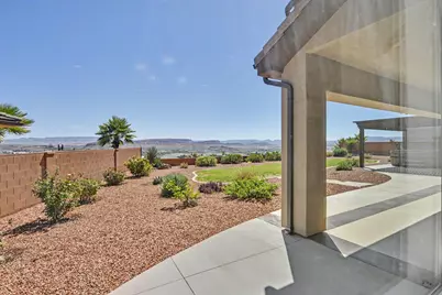 74 N Cliffside Dr, Washington, UT 84780 - Photo 23