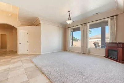 215 S 2200 E, Saint George, UT 84790 - Photo 7