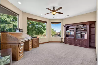 1007 N Sunset Dr, Washington, UT 84780 - Photo 15