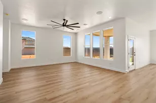 2562 E Suniva Way, Saint George, UT 84790 - Photo 7