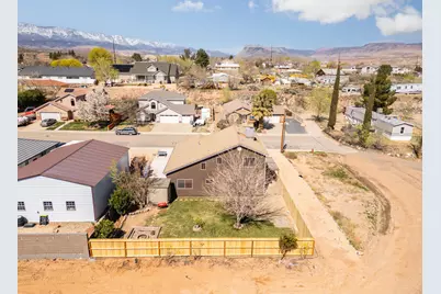172 W 500 N, Hurricane, UT 84737 - Photo 43