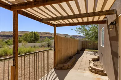 172 W 500 N, Hurricane, UT 84737 - Photo 33