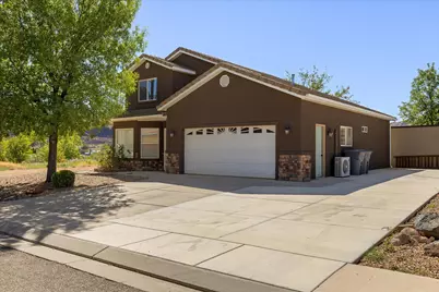 172 W 500 N, Hurricane, UT 84737 - Photo 3