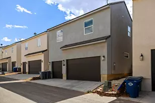 4258 Cambridge Pkwy N, Hurricane, UT 84737 - Photo 33