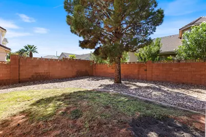 2305 Jacob Dr, Santa Clara, UT 84765 - Photo 37