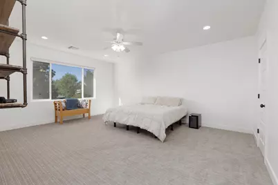 2334 E Crimson Ridge Dr, Saint George, UT 84790 - Photo 27