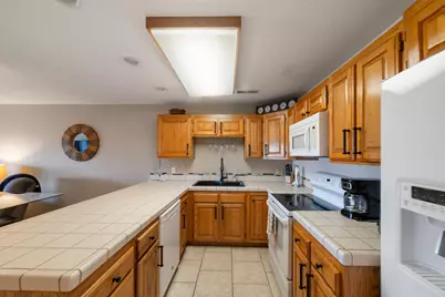 1845 W Canyon View Dr #111, Saint George, UT 84770 - Photo 11