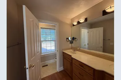 4212 N Quarterhorse Dr, Enoch, UT 84721 - Photo 17