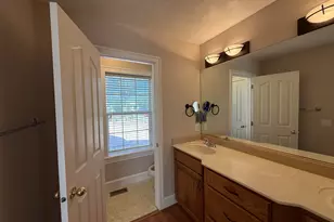 4212 N Quarterhorse Dr, Enoch, UT 84721 - Photo 17