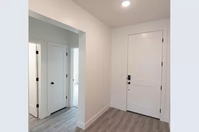 344 W Rosie Lp, Cedar City, UT 84721 - Photo 5