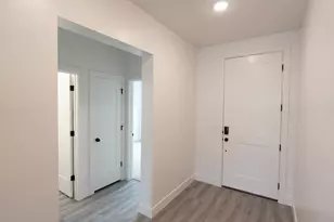 344 W Rosie Lp, Cedar City, UT 84721 - Photo 5