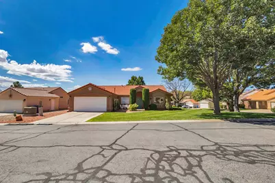 524 S Indian Hills Dr #100, Saint George, UT 84770 - Photo 3