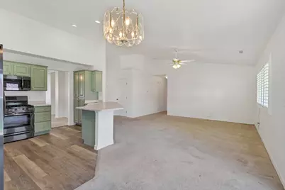524 S Indian Hills Dr #100, Saint George, UT 84770 - Photo 17