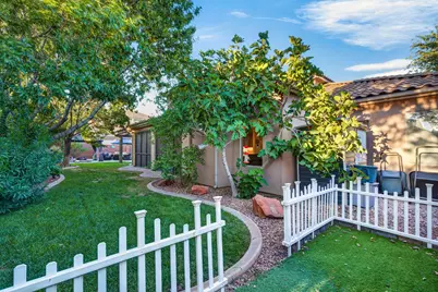 2528 S 2070 East Cir, Saint George, UT 84790 - Photo 79