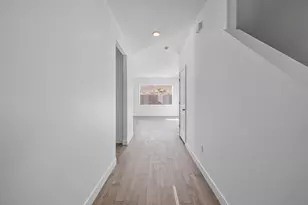 1966 S Queens Gdn Dr, Washington, UT 84780 - Photo 5