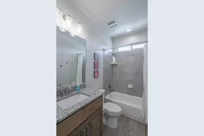 2298 N Park Center Dr, Washington, UT 84780 - Photo 29
