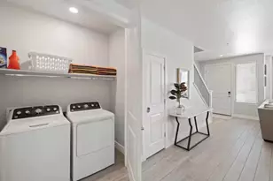 2339 N Park Center Dr, Washington, UT 84780 - Photo 31