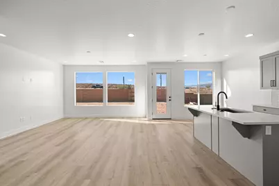 1673 S 3725 W, Hurricane, UT 84737 - Photo 13