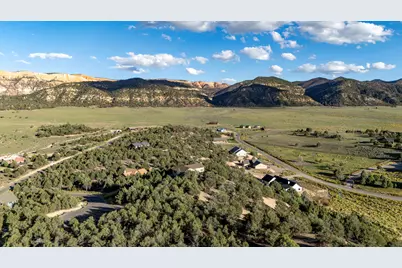 2420 E Sunset Cir, Hatch, UT 84735 - Photo 17