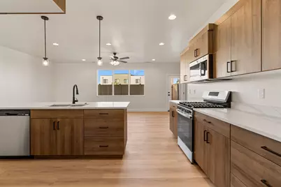 4186 S Crimson Trails Dr, Washington, UT 84780 - Photo 13