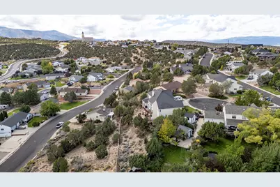 2377 W Beacon Cir, Cedar City, UT 84721 - Photo 71