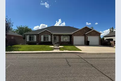 658 Legacy Park Ave, Cedar City, UT 84720 - Photo 1