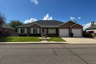658 Legacy Park Ave, Cedar City, UT 84720 - Photo 1