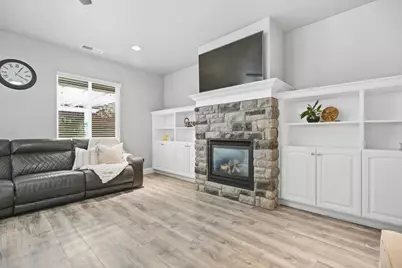 2758 E Auburn Dr, Saint George, UT 84790 - Photo 11