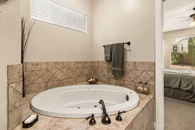 1145 S White Sands Dr, Washington, UT 84780 - Photo 35