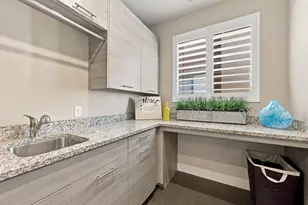 2139 W Cougar Rock Cir, Saint George, UT 84770 - Photo 29
