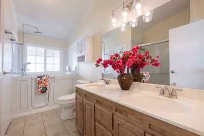 1526 N Dixie Downs Rd #63, Saint George, UT 84770 - Photo 21
