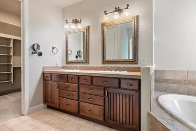 2083 W Monterey Dr, Saint George, UT 84770 - Photo 15